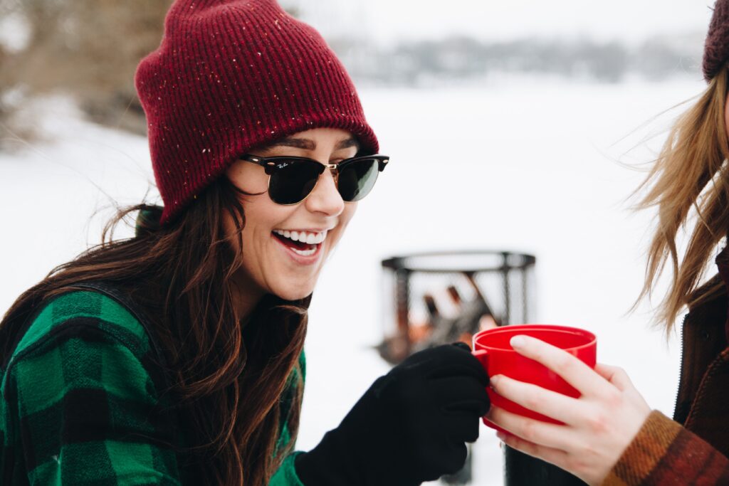 beanie personalizzato con logo